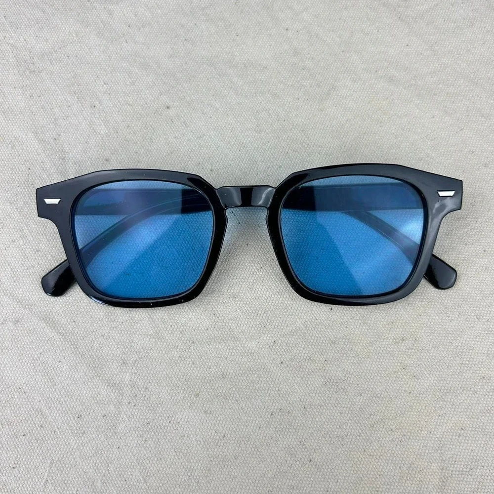 Vintage unique retro style black rounded square sunglasses cyber grunge techno